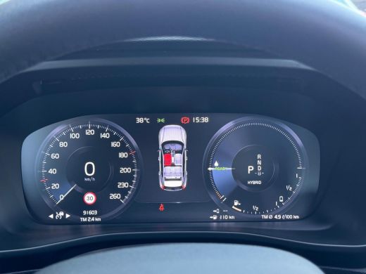 Volvo  XC40 1.5 T4 Recharge R-Design Expression NL AUTO | CAMERA | PANO | 5x voorraad ActivLease financial lease