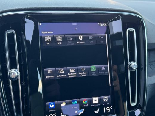 Volvo  XC40 1.5 T4 Recharge R-Design Expression NL AUTO | CAMERA | PANO | 5x voorraad ActivLease financial lease