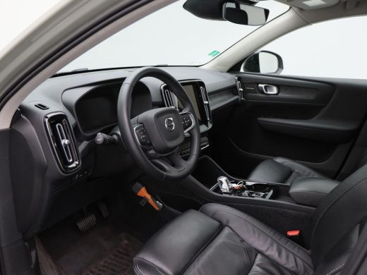 Volvo  XC40 1.5 T5 Plug-in hybrid Ultimate Dark | Harman Kardon | 360&deg; Camera | Trekhaak | Panoramadak | Lede... ActivLease financial lease