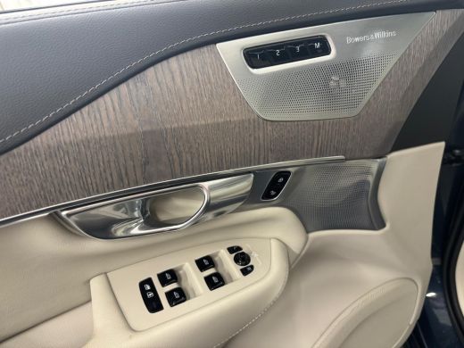 Volvo  XC90 T8 Recharge AWD Ultimate Bright | Achterbank verwarmd | Airco separaat achter | Alarm klasse 3 ActivLease financial lease