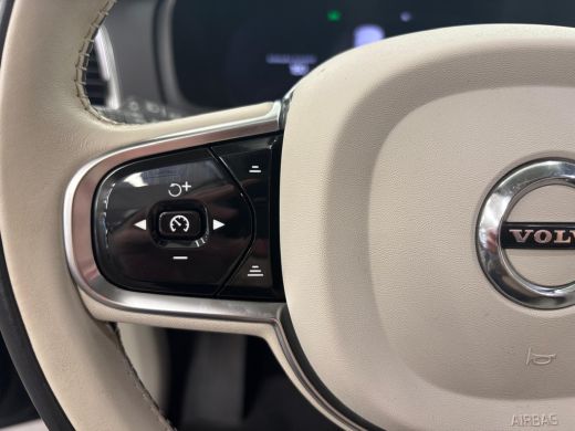 Volvo  XC90 T8 Recharge AWD Ultimate Bright | Achterbank verwarmd | Airco separaat achter | Alarm klasse 3 ActivLease financial lease