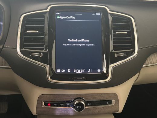 Volvo  XC90 T8 Recharge AWD Ultimate Bright | Achterbank verwarmd | Airco separaat achter | Alarm klasse 3 ActivLease financial lease