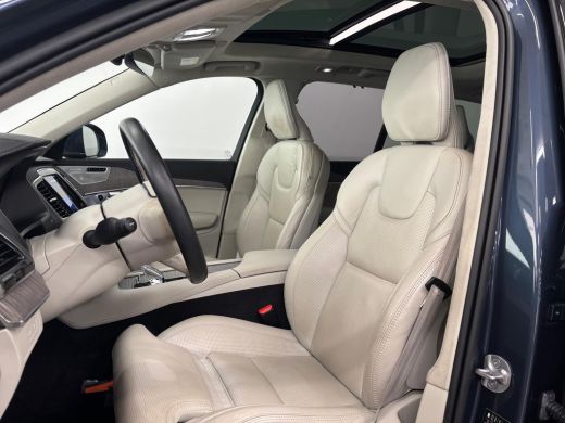 Volvo  XC90 T8 Recharge AWD Ultimate Bright | Achterbank verwarmd | Airco separaat achter | Alarm klasse 3 ActivLease financial lease