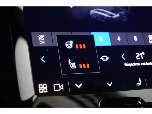 Volvo  XC60 T6 Plug-in hybrid AWD Plus Black Edition | Achterbank verwarmd | Apple Carplay/Android Auto|telef... ActivLease financial lease