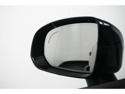 Volvo  XC60 T6 Plug-in hybrid AWD Plus Black Edition | Achterbank verwarmd | Apple Carplay/Android Auto|telef... ActivLease financial lease