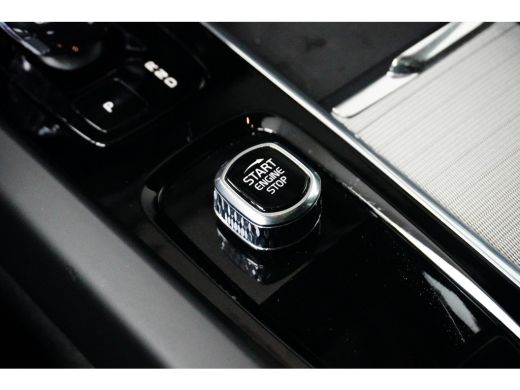 Volvo  XC60 T6 Plug-in hybrid AWD Plus Black Edition | Achterbank verwarmd | Apple Carplay/Android Auto|telef... ActivLease financial lease