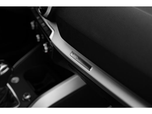 Audi Q2 35 TFSI S Edition 150pk | Matrix LED Koplampen | Comfort sleutel | Parkeerhulp Achter | Privacy Glas ActivLease financial lease