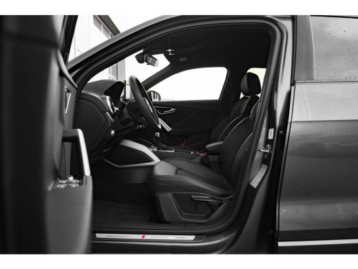 Audi Q2 35 TFSI S Edition 150pk | Matrix LED Koplampen | Comfort sleutel | Parkeerhulp Achter | Privacy Glas ActivLease financial lease
