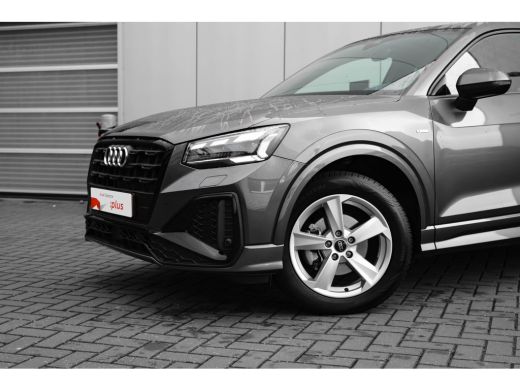 Audi Q2 35 TFSI S Edition 150pk | Matrix LED Koplampen | Comfort sleutel | Parkeerhulp Achter | Privacy Glas ActivLease financial lease