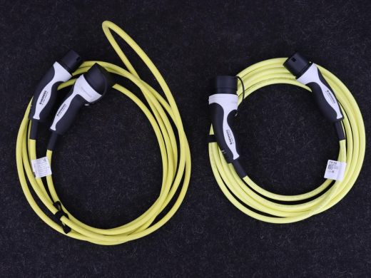 Audi Q3 45 TFSIe S edition | Leder | Stoelverwarming | Adaptive cruise | Camera | Carplay | Sfeerverlicht... ActivLease financial lease