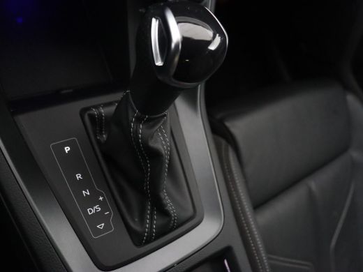 Audi Q3 45 TFSIe S edition | Leder | Stoelverwarming | Adaptive cruise | Camera | Carplay | Sfeerverlicht... ActivLease financial lease
