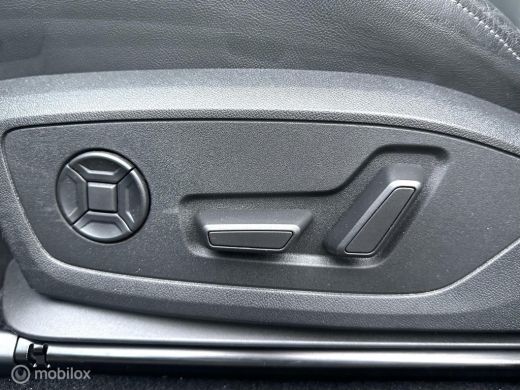 Audi Q4 e-tron 35 Launch edition Advanced 55 kWh ELEKTRISCHE ACHTERKLEP SONOS AUDIO MATRIX LED LEDEREN SPORTSTOE... ActivLease financial lease