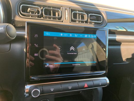 Citroën C3 1.2 PureTech Shine Airco | Camera | Cruise Control | DAB | Keyless | LED | Navi | Stoelverwarming | ActivLease financial lease