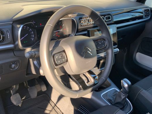 Citroën C3 1.2 PureTech Shine Airco | Camera | Cruise Control | DAB | Keyless | LED | Navi | Stoelverwarming | ActivLease financial lease