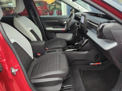 Citroën &euml;-C3 Max 113pk 44 kWh | 11 kW lader | Achterbank in delen neerklapbaar | Achteruitrijcamera ActivLease financial lease