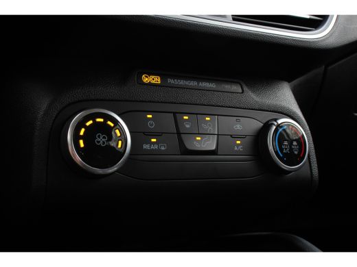 Ford Focus 1.0EB HYBRID BUSINESS | NL-AUTO! | 1E EIGENAAR! | NAVI | CAMERA | PARKEERSENSOREN | APPLE CARPLAY... ActivLease financial lease