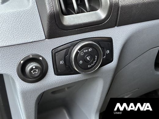 Ford Transit 290 2.0 TDCI L2H2 Trend Vooruitverwarming Trekhaak Camera Sensoren ActivLease financial lease