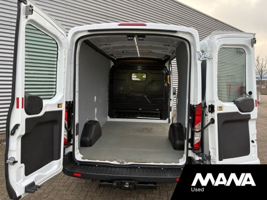 Ford Transit 290 2.0 TDCI L2H2 Trend Vooruitverwarming Trekhaak Camera Sensoren ActivLease financial lease