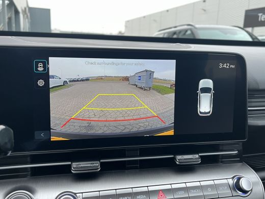 Hyundai Kona 1.6 GDI 141pk HEV Comfort | Camera | Draadloos carplay | Climate control | Adaptive cruise contro... ActivLease financial lease