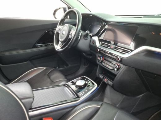 Kia e-Niro ExecutiveLine 64 kWh | Navi | Camera | Leder | JBL Sound | ActivLease financial lease