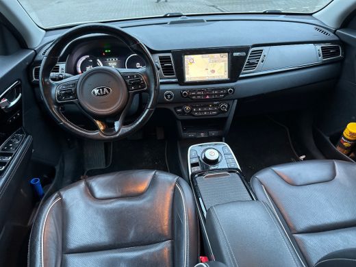 Kia e-Niro ExecutiveLine 64 kWh | NL-AUTO! | CAMERA | STOELVERWARMING-VERKOELING INCL MEMORY | DODE HOEK | A... ActivLease financial lease