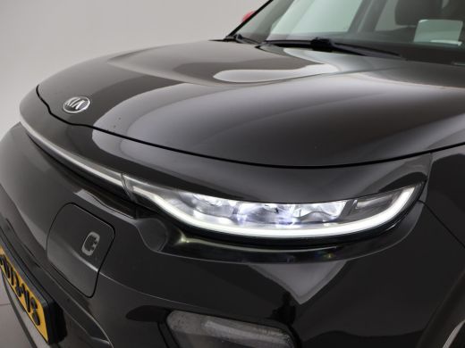 Kia e-Soul 64 kWh AUT. + HARMAN/KARDON | CAMERA | SFEERVERL. | ADAPTIVE CRUISE | STUURVERW. | STOELVERWARMING ActivLease financial lease