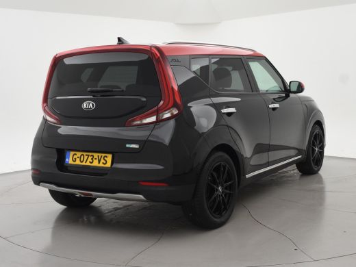 Kia e-Soul 64 kWh AUT. + HARMAN/KARDON | CAMERA | SFEERVERL. | ADAPTIVE CRUISE | STUURVERW. | STOELVERWARMING ActivLease financial lease