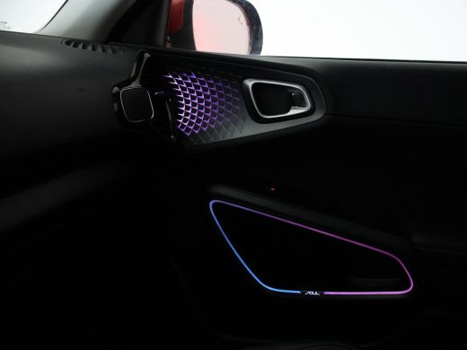 Kia e-Soul 64 kWh AUT. + HARMAN/KARDON | CAMERA | SFEERVERL. | ADAPTIVE CRUISE | STUURVERW. | STOELVERWARMING ActivLease financial lease