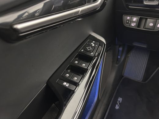 Kia EV6 Plus 77.4 kWh [ 3-Fase ] (INCL-BTW) Aut. *LUXURY-LEATHER | ADAPTIVE-CRUISE | WIDE-SCREEN-DIGI-COC... ActivLease financial lease