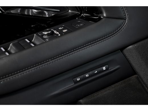 Land Rover Range Rover Evoque 1.5 P300e AWD R-Dynamic HSE - Automaat | Pano | Dig. Cockpit | Adapt. Cruise | Elek. Stoel | Stoe... ActivLease financial lease