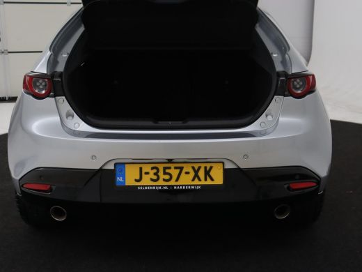 Mazda 3 2.0 e-SkyActiv-X 180 Comfort Bose | Head-Up | Stoel & stuurverwarming | Adaptive cruise | Carplay... ActivLease financial lease