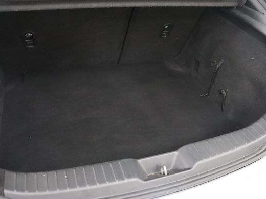 Mazda 3 2.0 e-SkyActiv-X 180 Comfort Bose | Head-Up | Stoel & stuurverwarming | Adaptive cruise | Carplay... ActivLease financial lease