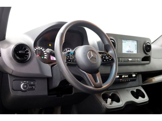 Mercedes-Benz Sprinter 317 CDI 170pk RWD 9G Automaat L3H2 Maxi Navi/Camera/Trekhaak 3500kg 06-2022 ActivLease financial lease