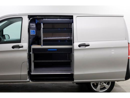 Mercedes-Benz Vito 114 CDI 136pk Compact 9G Automaat 2x Schuifdeur/LED/Camera/Inrichting 07-2022 ActivLease financial lease