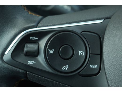 Opel Crossland X 1.2 Turbo Innovation Aut. | Navi | Parkeersens. | Carplay | Cruise & Climate | LMV | Navi | Parke... ActivLease financial lease