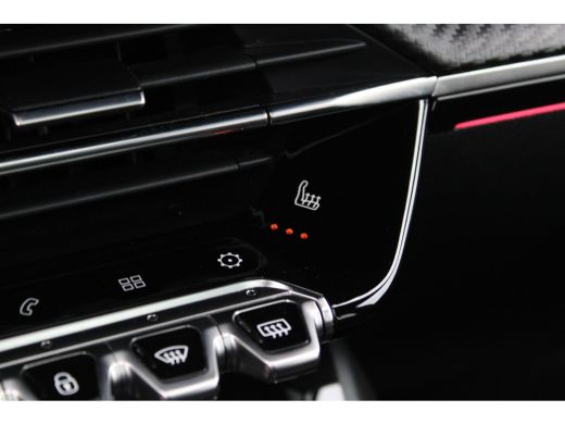 Peugeot 208 1.2 PureTech GT Pack | Navigatie | Camera | Panoramadak | Stoelverwarming | Alcantara | Full LED | ActivLease financial lease