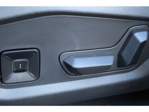 Peugeot 3008 1.2 Hybrid 145 GT Automaat ActivLease financial lease