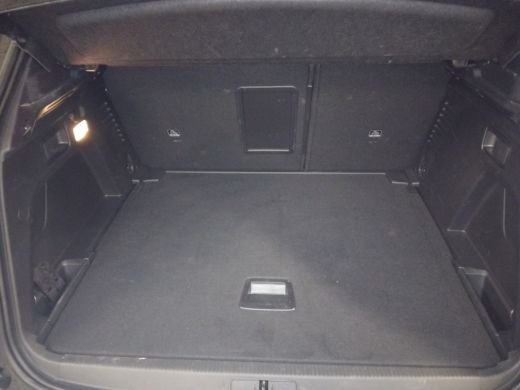 Peugeot 3008 1.2 PureTech GT ActivLease financial lease