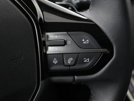 Peugeot 308 1.6 PHEV Active Pack Business | Stoelverwarming | Half leder | Sportstoelen | Carplay | Parkeerhu... ActivLease financial lease
