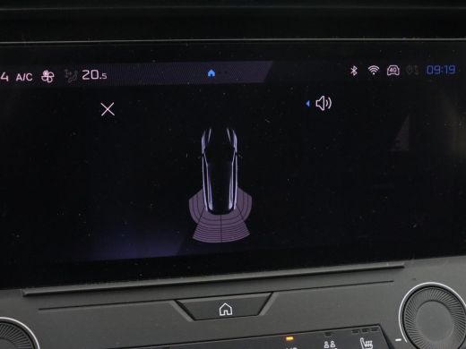 Peugeot 308 1.6 PHEV Active Pack Business | Stoelverwarming | Half leder | Sportstoelen | Carplay | Parkeerhu... ActivLease financial lease