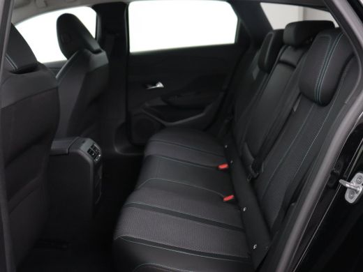 Peugeot 308 1.6 PHEV Active Pack Business | Stoelverwarming | Half leder | Sportstoelen | Carplay | Parkeerhu... ActivLease financial lease