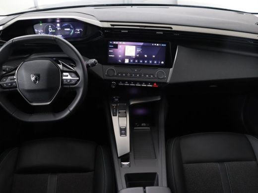 Peugeot 308 1.6 PHEV Active Pack Business | Stoelverwarming | Half leder | Sportstoelen | Carplay | Parkeerhu... ActivLease financial lease
