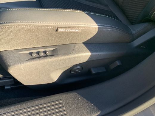 Peugeot 308 SW 1.6 Plug-in Hybrid 180 GT Airco | 360 Camera | Cruise Control Adaptief | LED | LMV 18" | PDC V... ActivLease financial lease