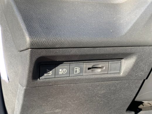 Peugeot 308 SW 1.6 Plug-in Hybrid 180 GT Airco | 360 Camera | Cruise Control Adaptief | LED | LMV 18" | PDC V... ActivLease financial lease