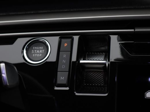 Peugeot 5008 1.2 Hybrid 136 Allure | 2 stoelen op derde rij | Achteruitrijcamera | Apple Carplay/Android Auto|... ActivLease financial lease