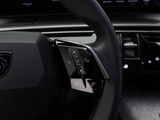 Peugeot 5008 1.2 Hybrid 136 Allure | 2 stoelen op derde rij | Achteruitrijcamera | Apple Carplay/Android Auto|... ActivLease financial lease