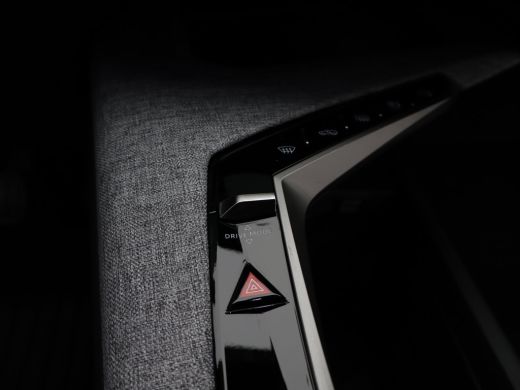 Peugeot 5008 1.2 Hybrid 136 Allure | 2 stoelen op derde rij | Achteruitrijcamera | Apple Carplay/Android Auto|... ActivLease financial lease