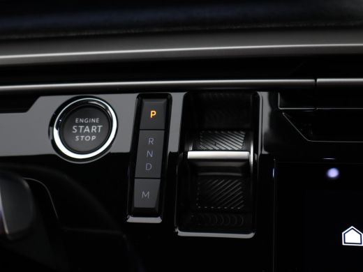 Peugeot 5008 1.2 Hybrid 136 Allure Automaat | 2 stoelen op derde rij | Achteruitrijcamera | Apple Carplay/Andr... ActivLease financial lease