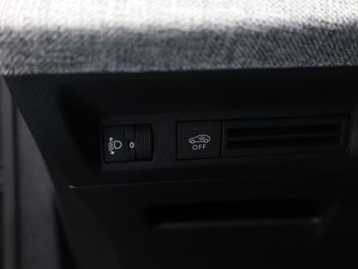 Peugeot 5008 1.2 Hybrid 136 Allure Automaat | 2 stoelen op derde rij | Achteruitrijcamera | Apple Carplay/Andr... ActivLease financial lease