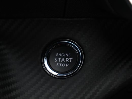 Peugeot e-2008 EV GT 54 kWh Automaat | 11 kW lader | Achteruitrijcamera | Airco (automatisch) ActivLease financial lease